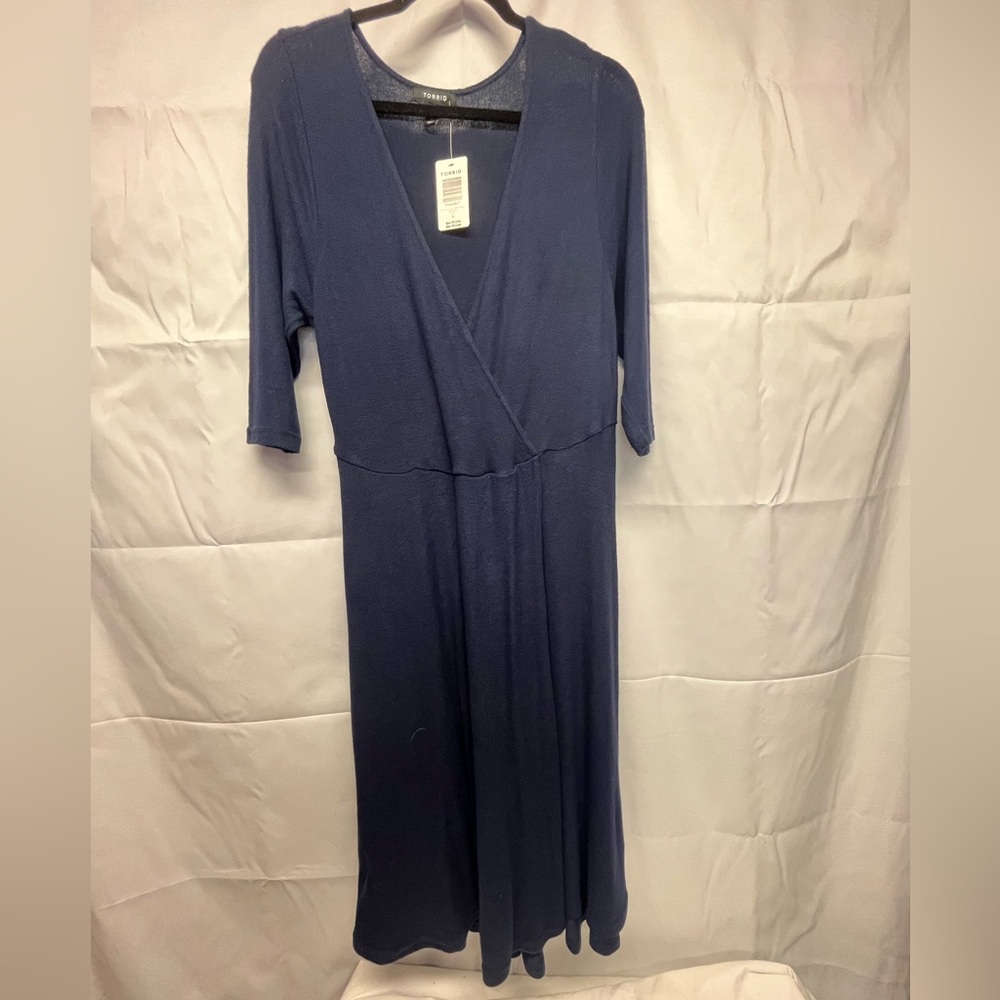 NWT Torrid Navy Blue Faux Wrap Dress Size 1 V Neck Super Soft